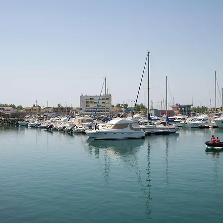 Duplex Confortable à Marseillan-plage Avec Véranda - Fr-1-387-217 * Marseillan (Herault)