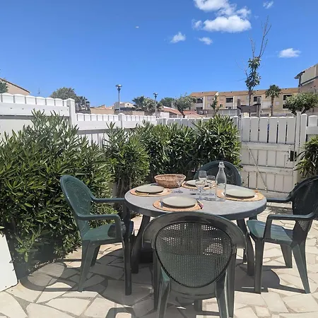 Duplex Confortable à Marseillan-plage Avec Véranda - Fr-1-387-217 Hébergement de vacances